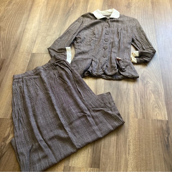 Antique Dresses & Skirts - Vintage 1940s Brown Midi Skirt Suit w/ Bedazzled detailing Sz 2